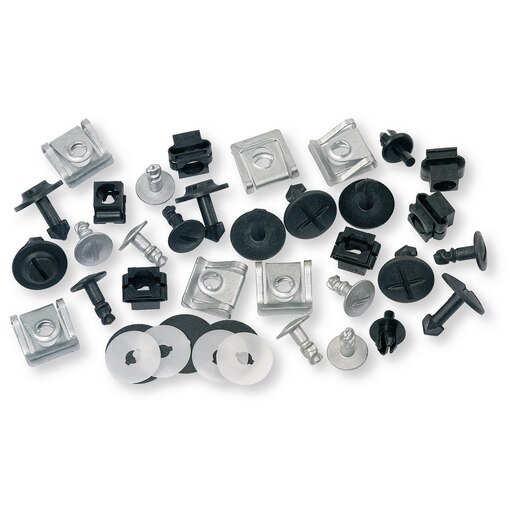Jeu fixation cache-moteur 1